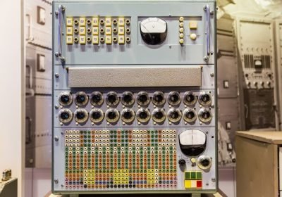 panel-old-calculating-machine_266732-16709